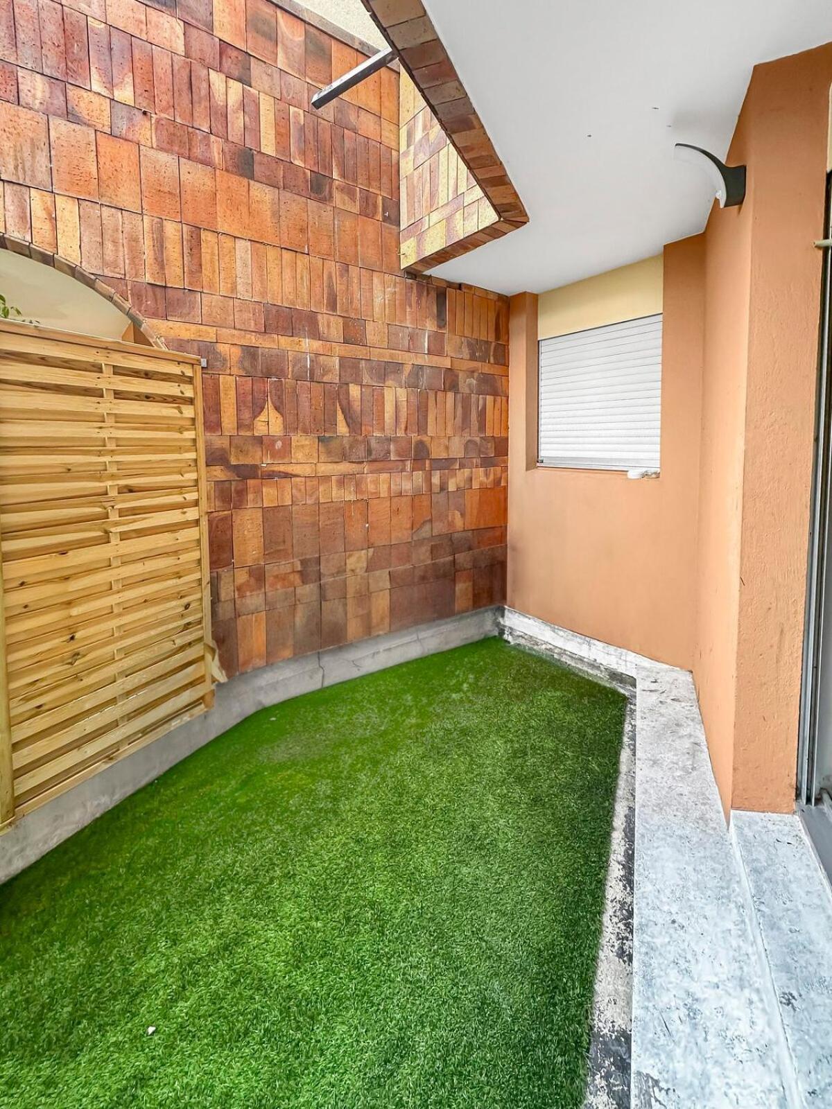 Bel Appartement Parisien Luaran gambar
